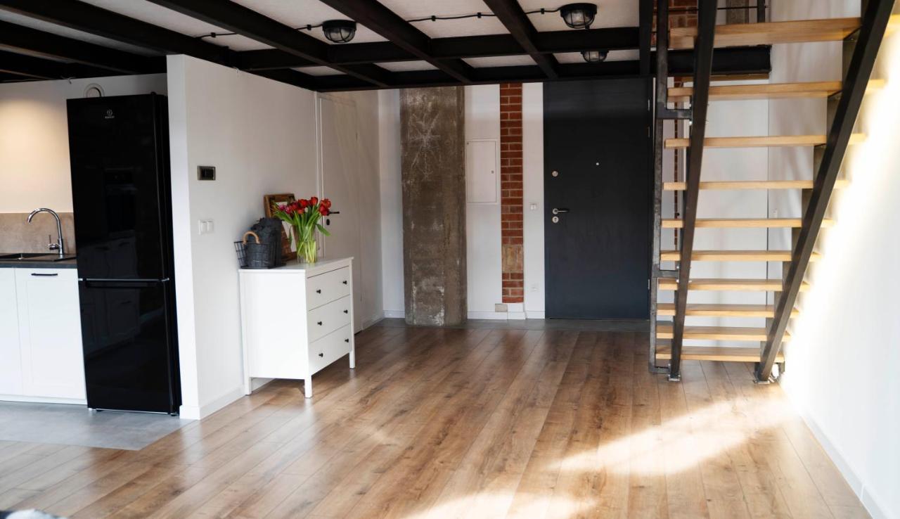 Redcity Loft Zyrardow Dış mekan fotoğraf
